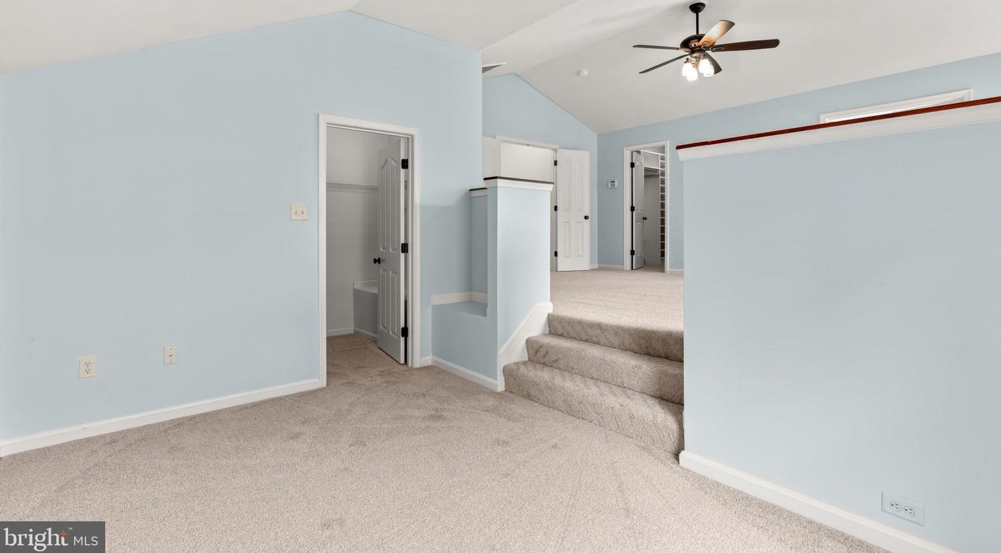 2186 Oak Frst Dr, Ellicott MD 21043-1903 exterior