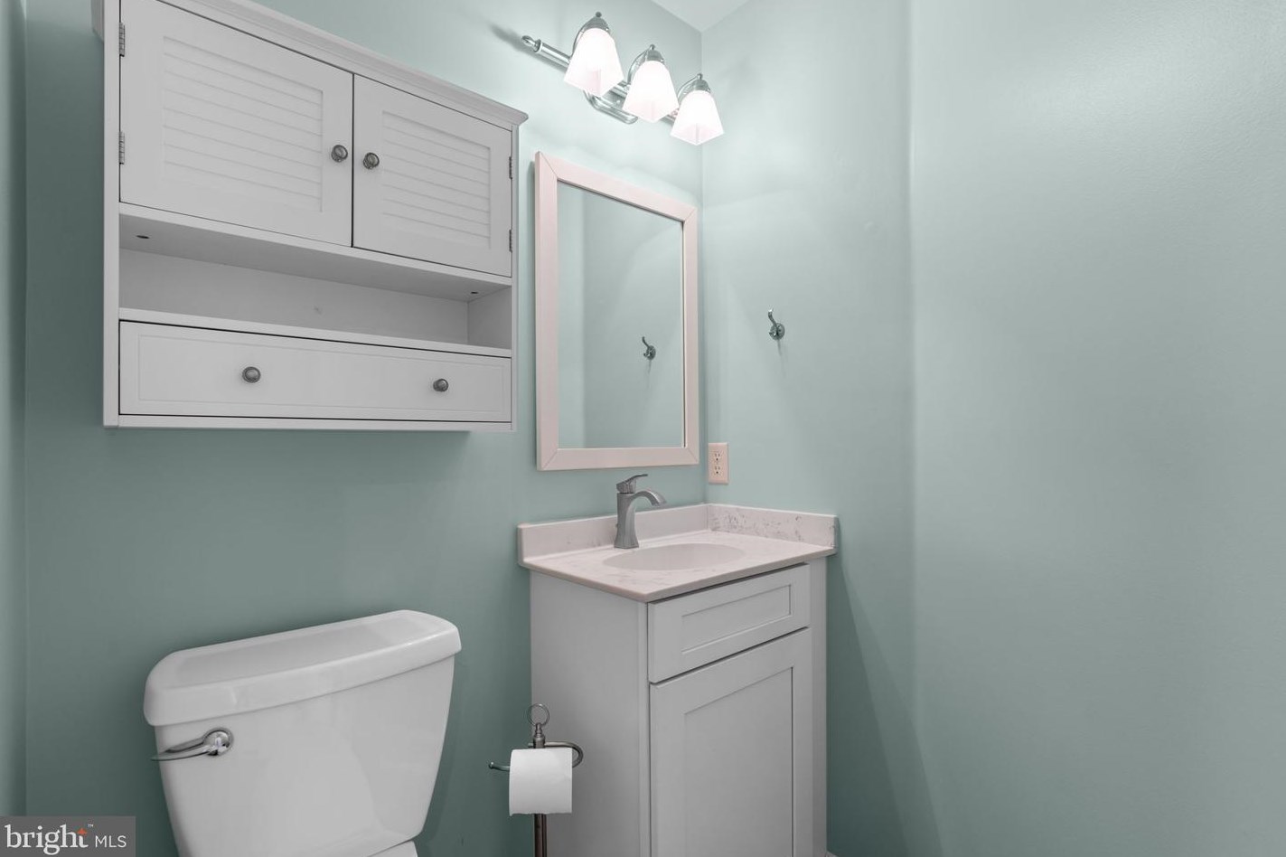 2186 Oak Frst Dr, Ellicott MD 21043-1903 exterior