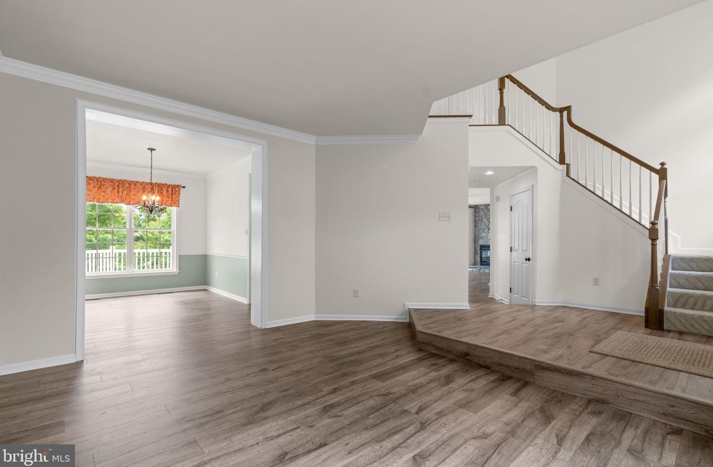 2186 Oak Frst Dr, Ellicott MD 21043-1903 exterior