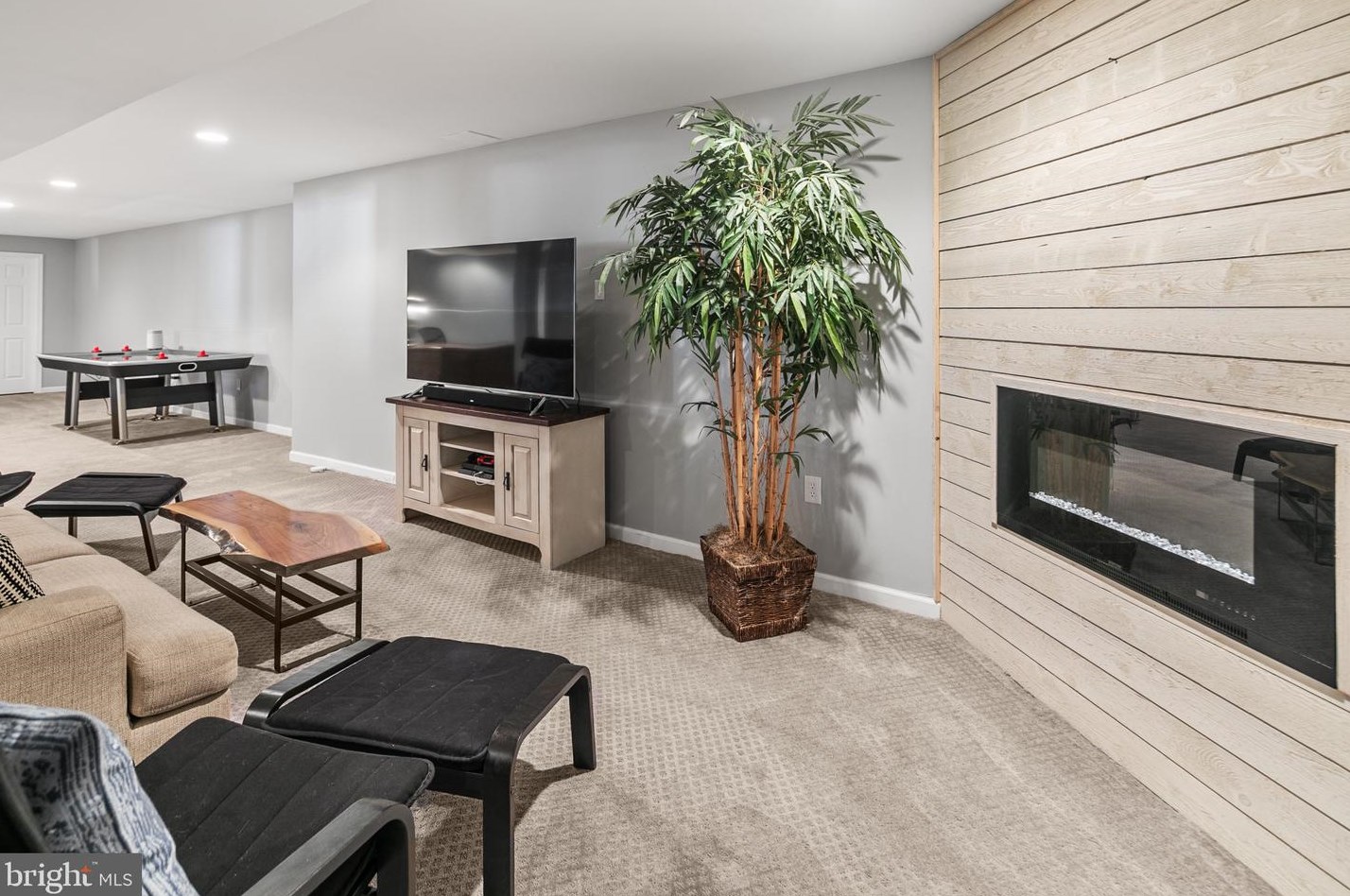 16836 Hardy Rd, Mount Airy MD 21771-3221 exterior