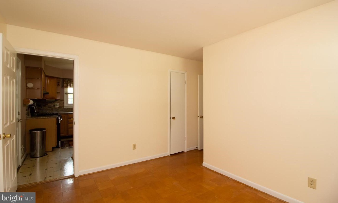 4022 Dee Jay Dr, Ellicott MD 21042-5612 exterior