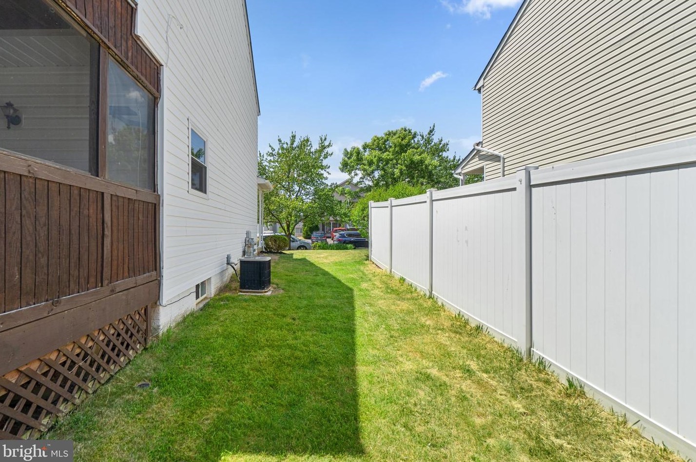 6401 Sedgwick St, Baltimore MD 21075-6198 exterior