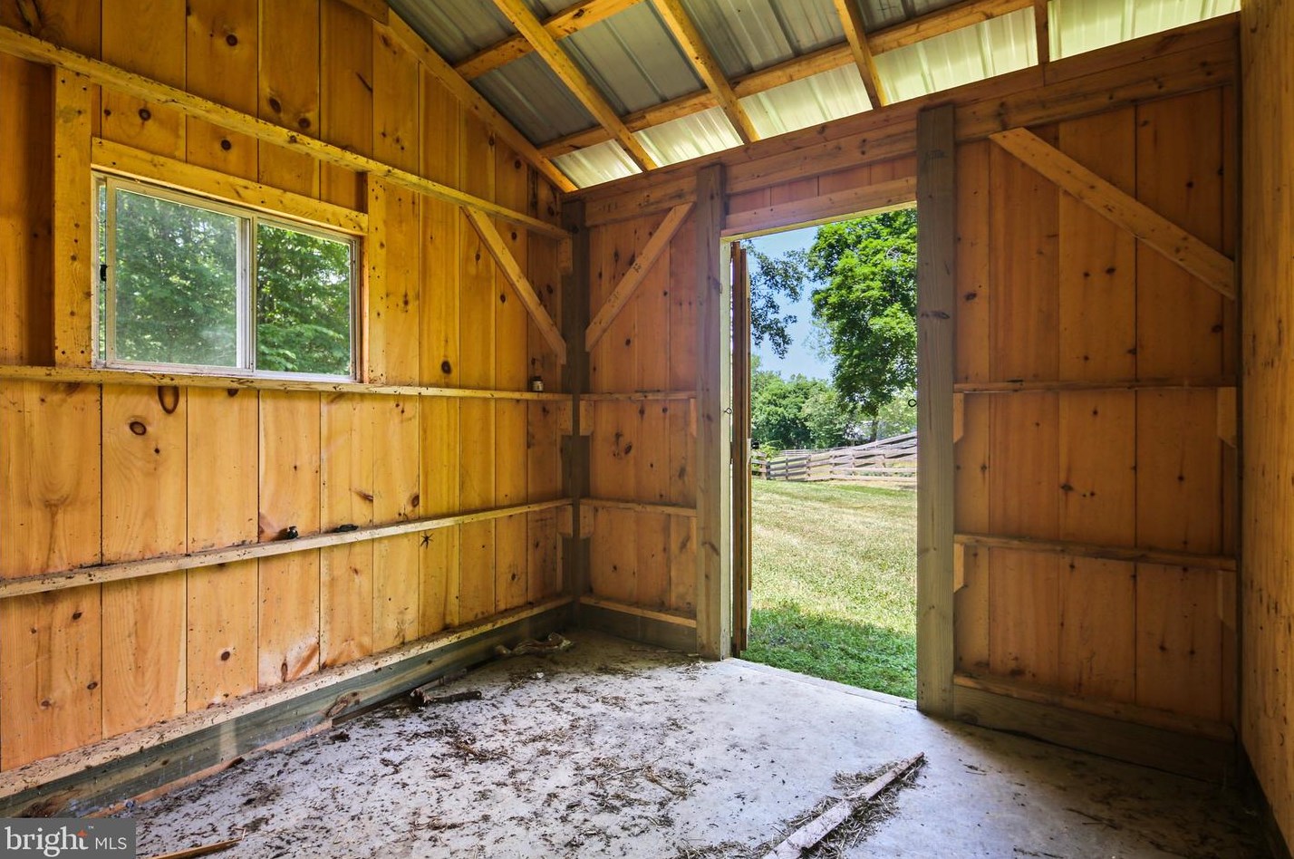 12830 Triadelphia Rd, Ellicott MD 21042-1117 exterior