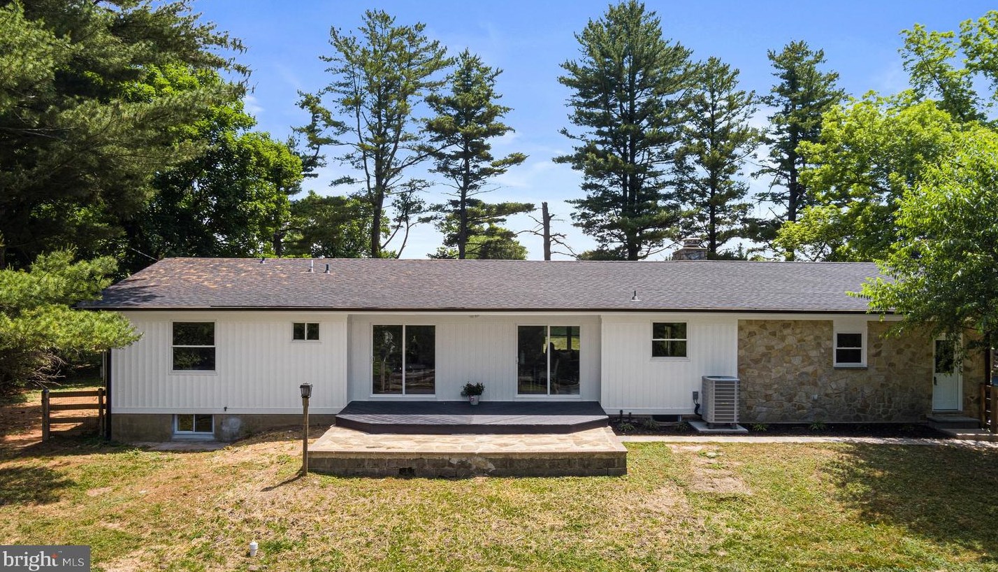 12830 Triadelphia Rd, Ellicott MD 21042-1117 exterior