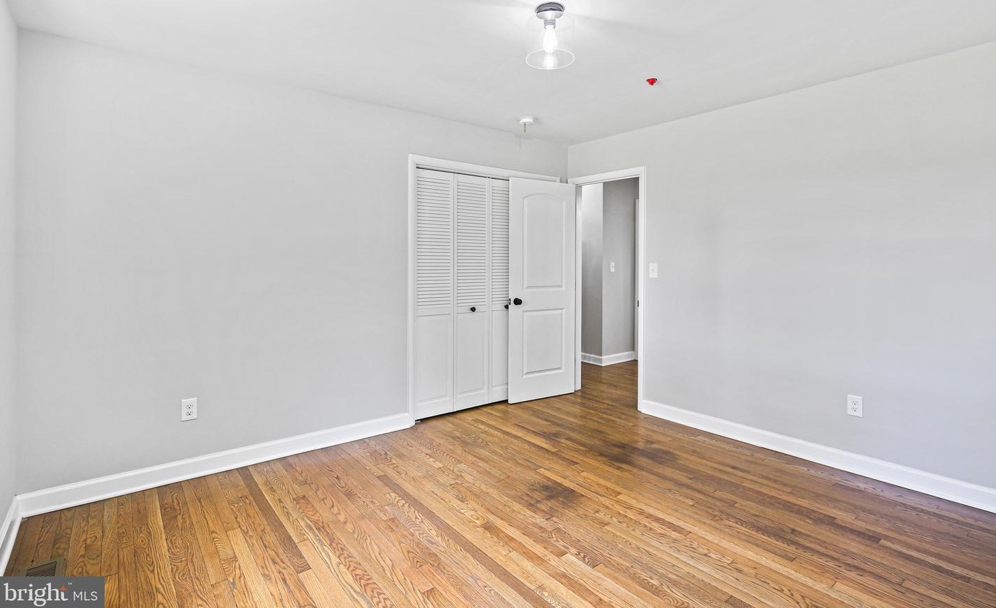 12830 Triadelphia Rd, Ellicott MD 21042-1117 exterior