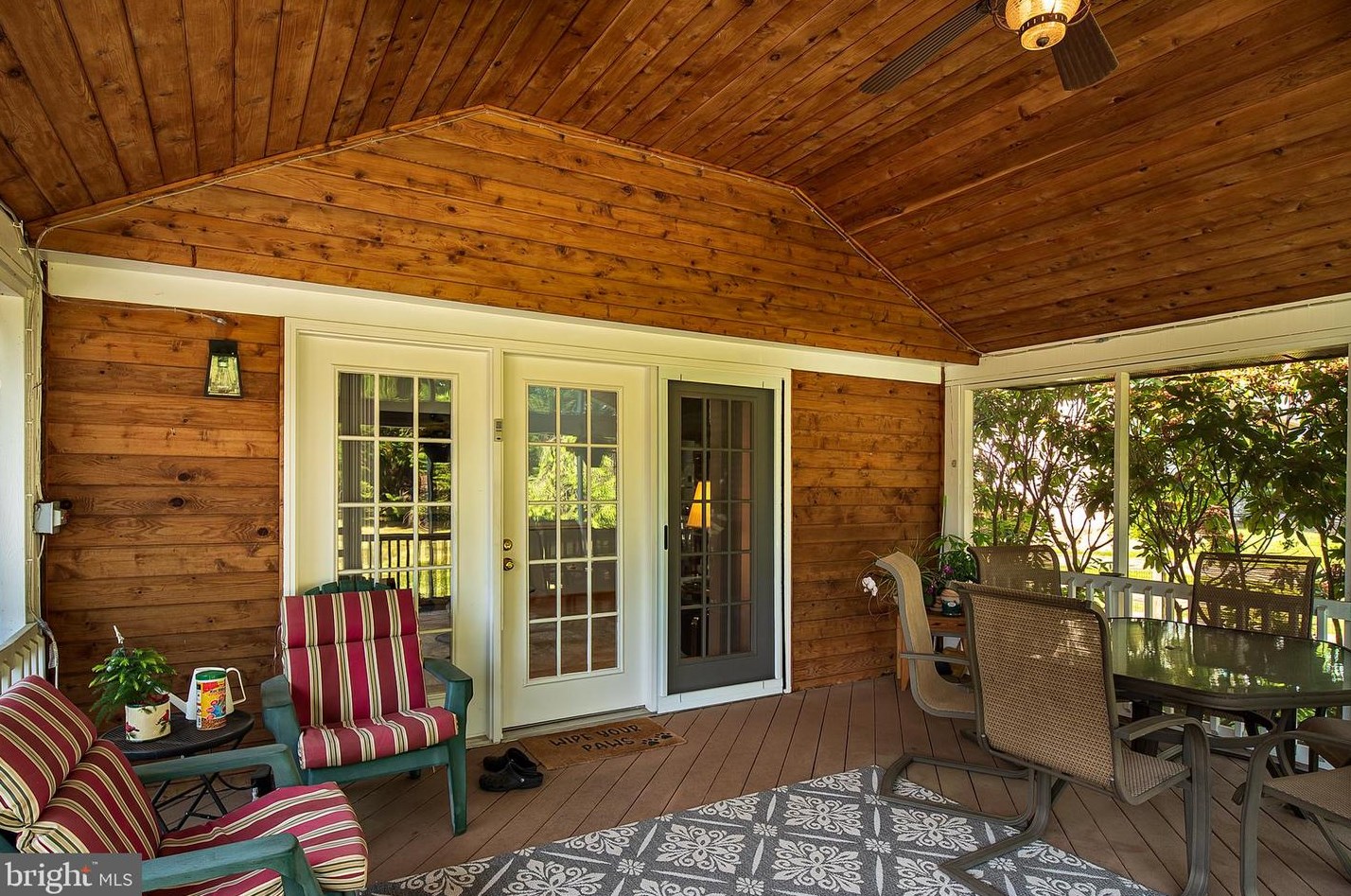 5229 Rising Sun Ln, Ellicott MD 21043-6302 exterior