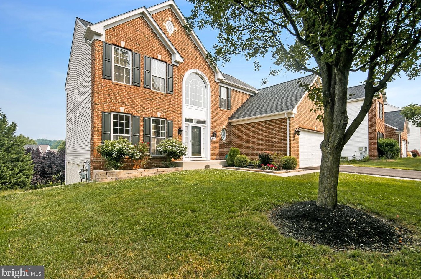 8005 Finest Hour Ct, Ellicott, MD 21043-6855
