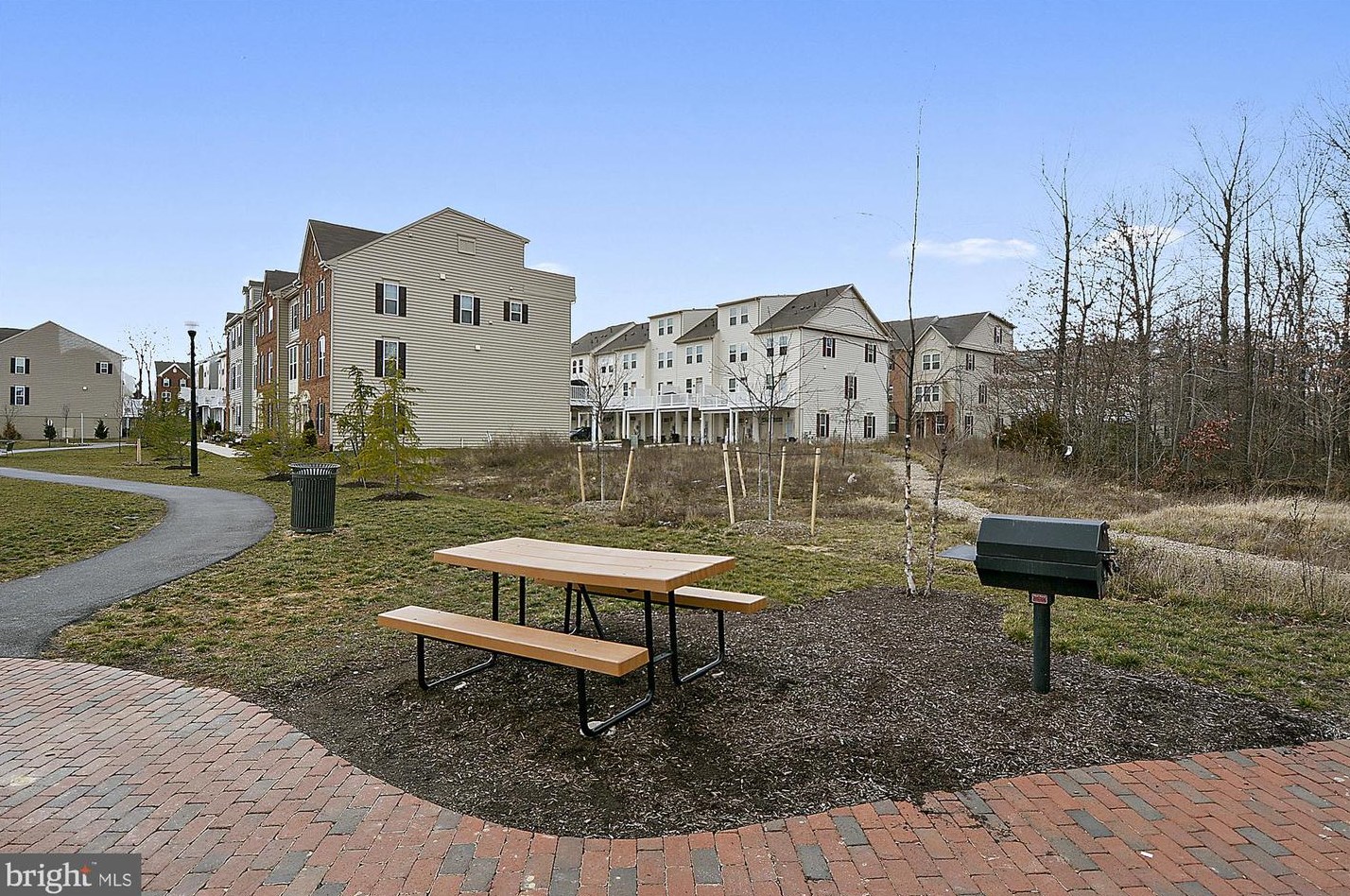 7254 Maidstone Pl, Baltimore MD  21075-6630 exterior