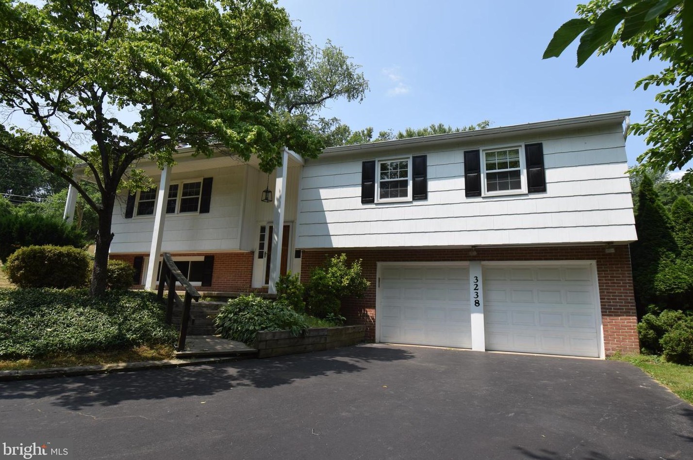 3238 Brookmede Rd, Ellicott, MD 21042-2462