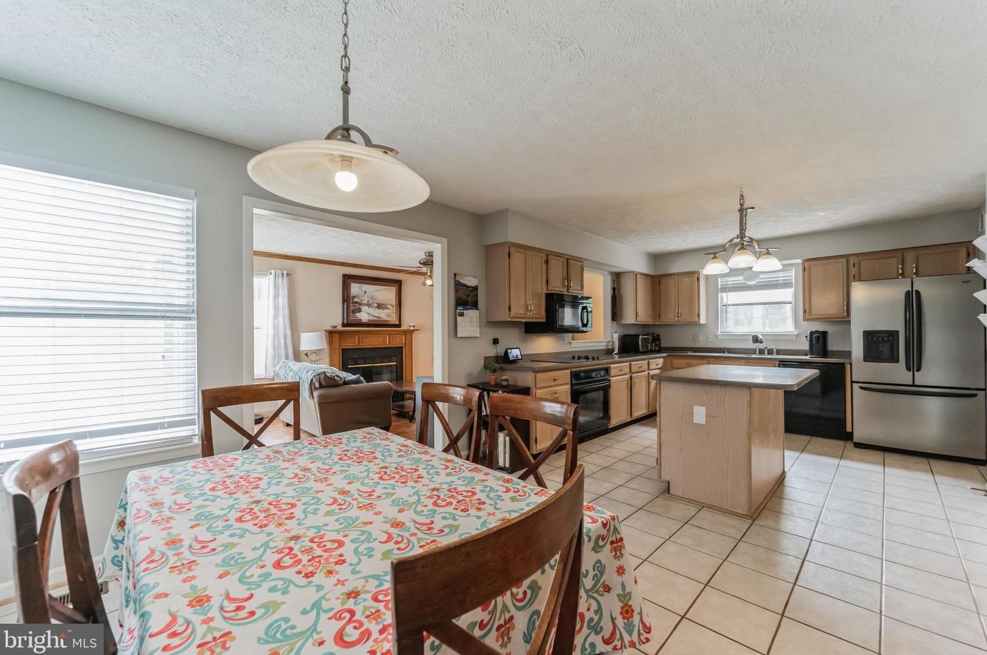 6325 Hanover Crossing Way, Baltimore MD  21076-2007 exterior