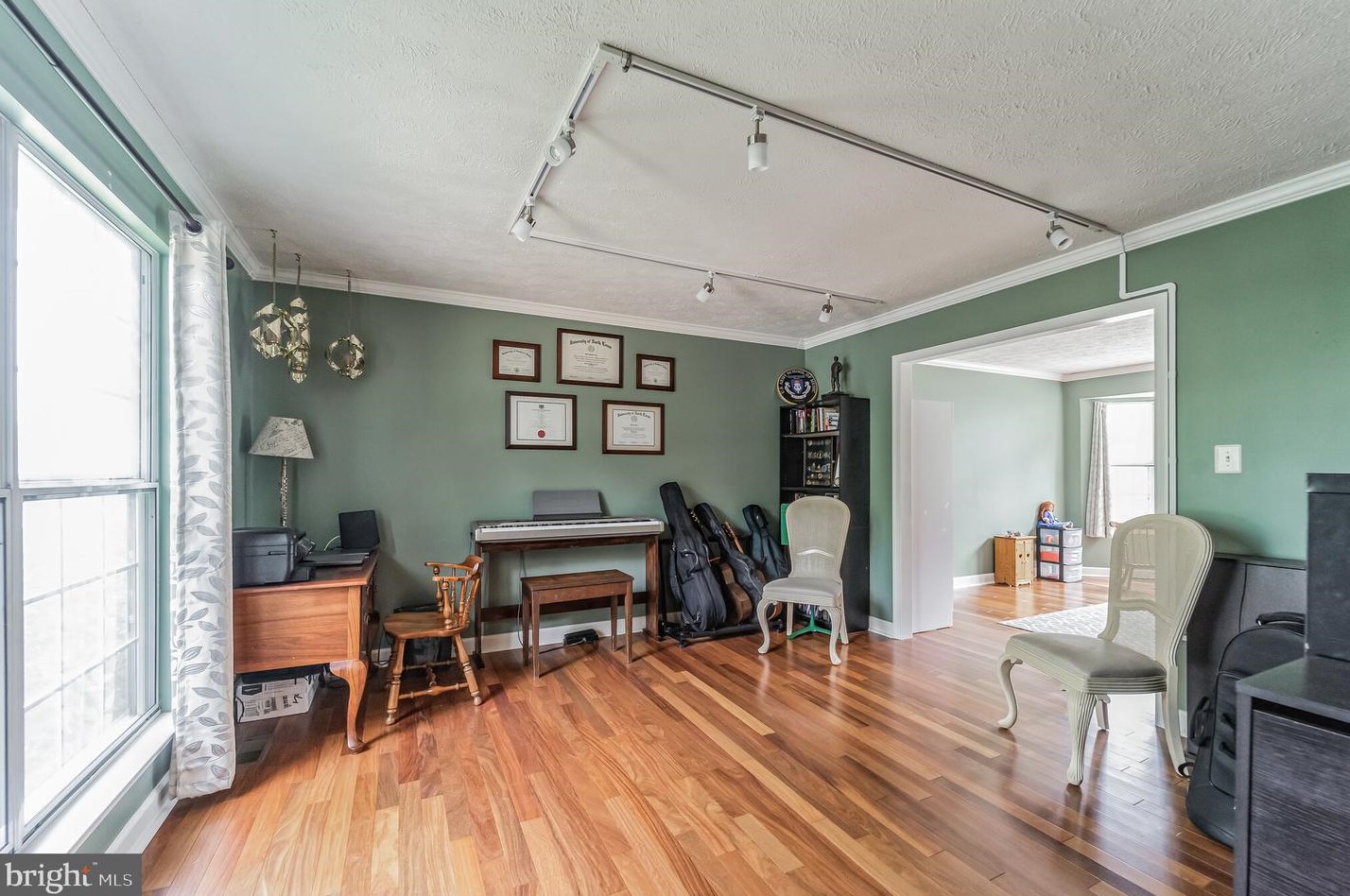 6325 Hanover Crossing Way, Baltimore MD  21076-2007 exterior