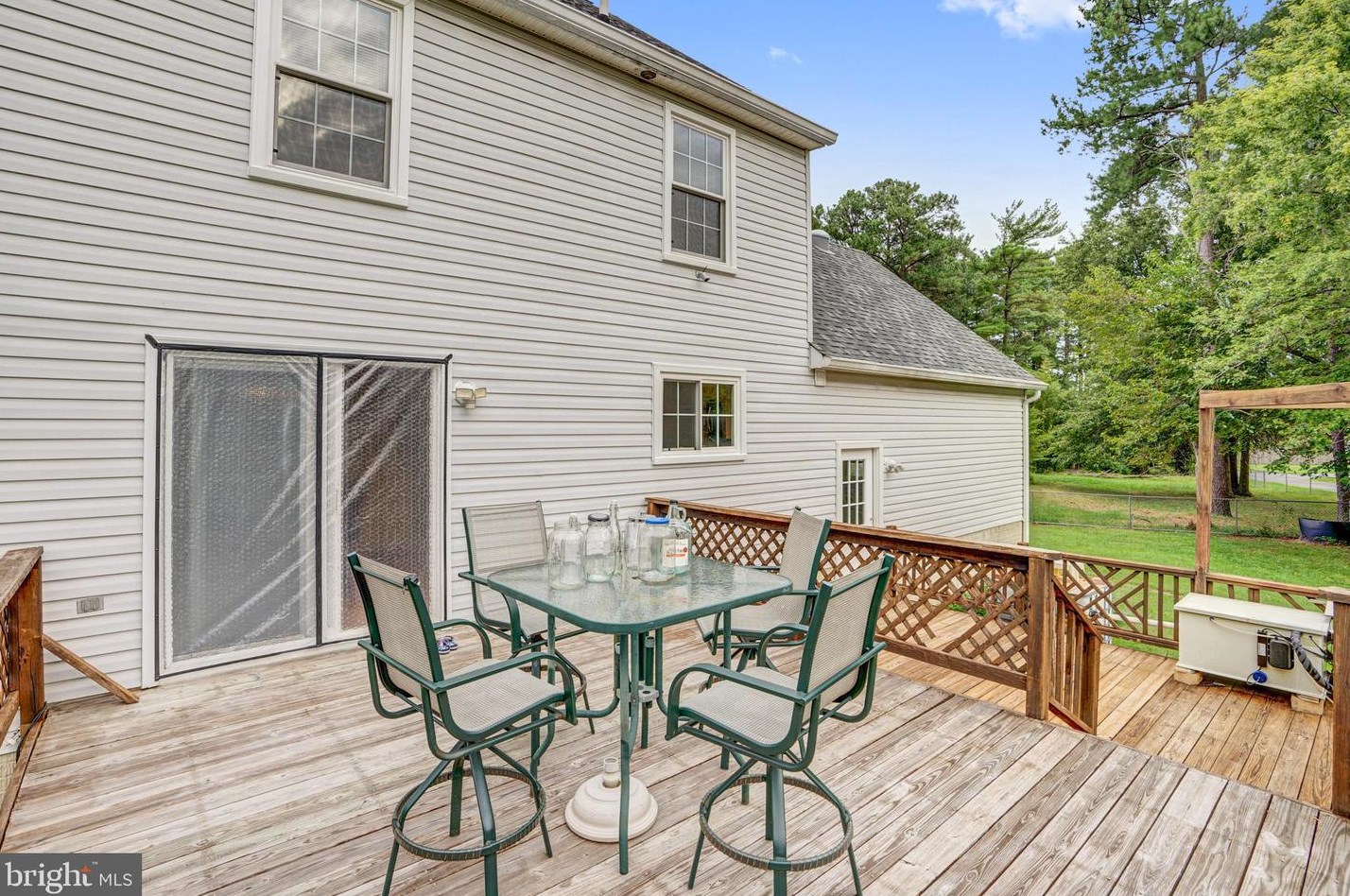 6104 Hunt Club Rd, Baltimore MD  21075-5518 exterior