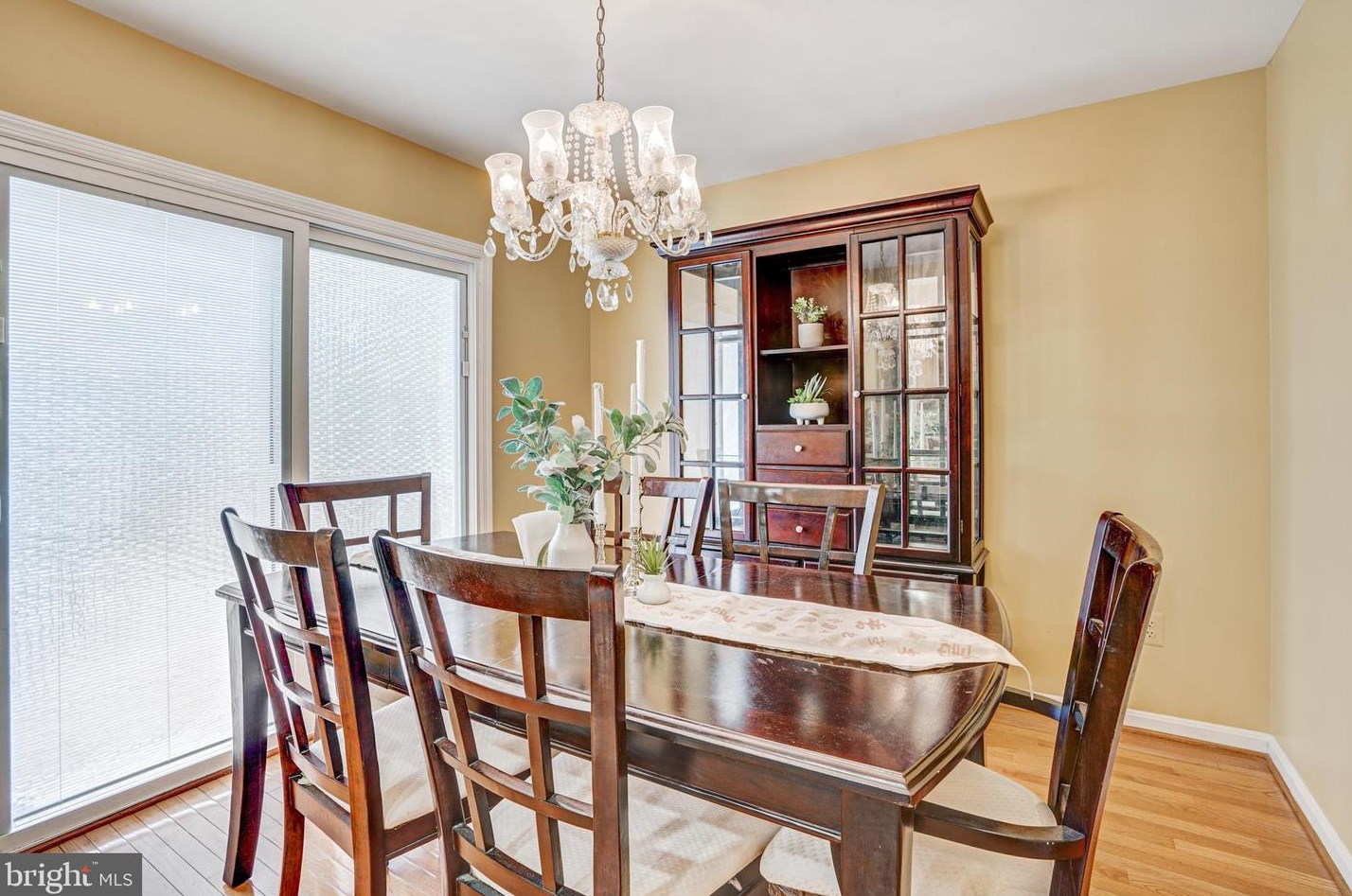 6104 Hunt Club Rd, Baltimore MD  21075-5518 exterior