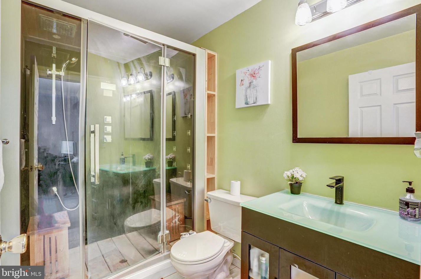 6104 Hunt Club Rd, Baltimore MD  21075-5518 exterior