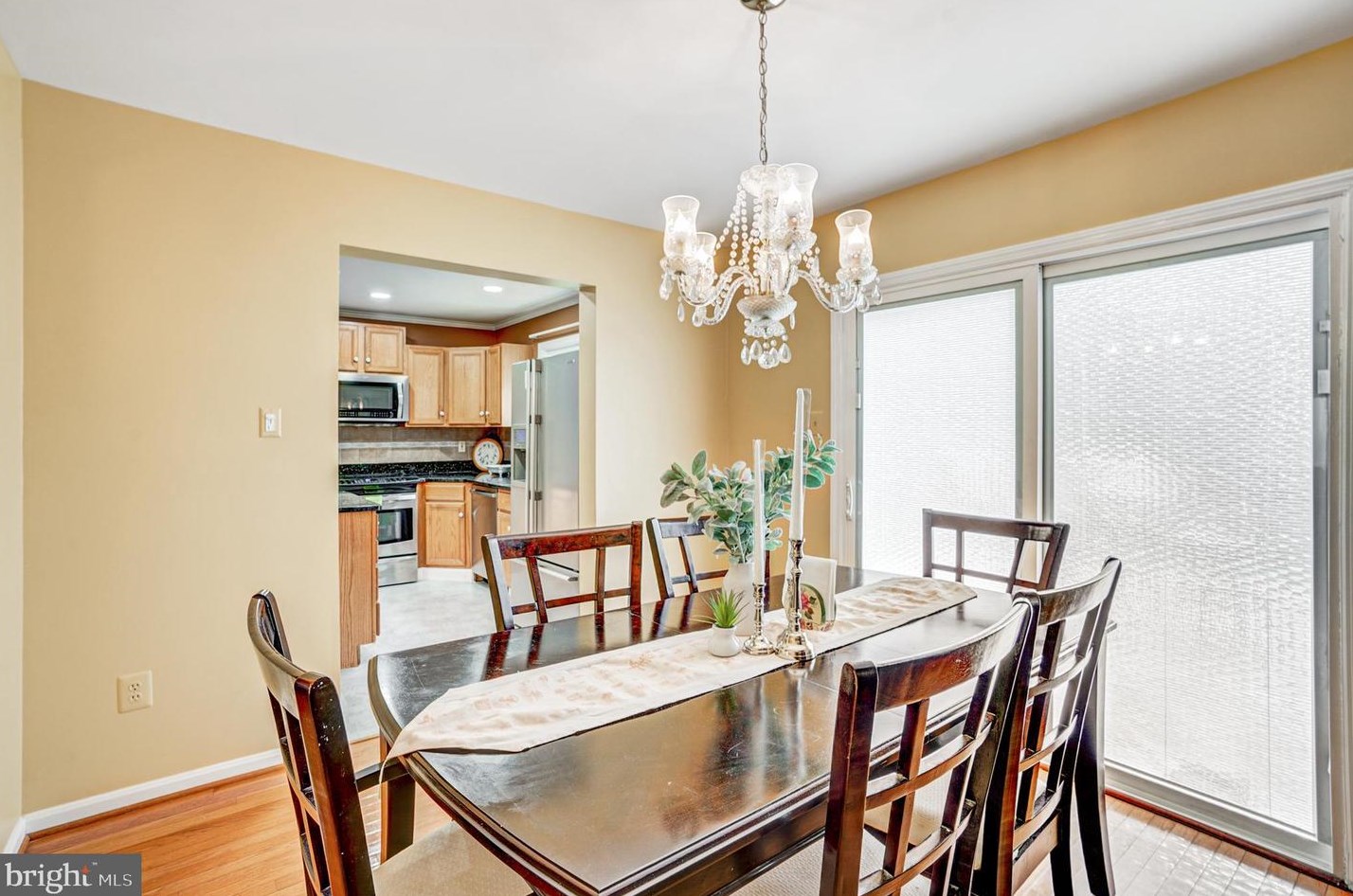 6104 Hunt Club Rd, Baltimore MD  21075-5518 exterior