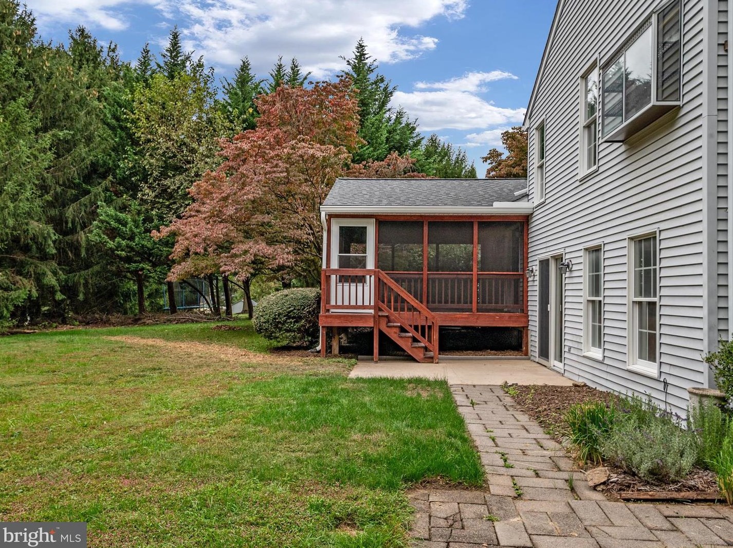 3709 Dorsey Search Cir, Ellicott MD 21042-3753 exterior