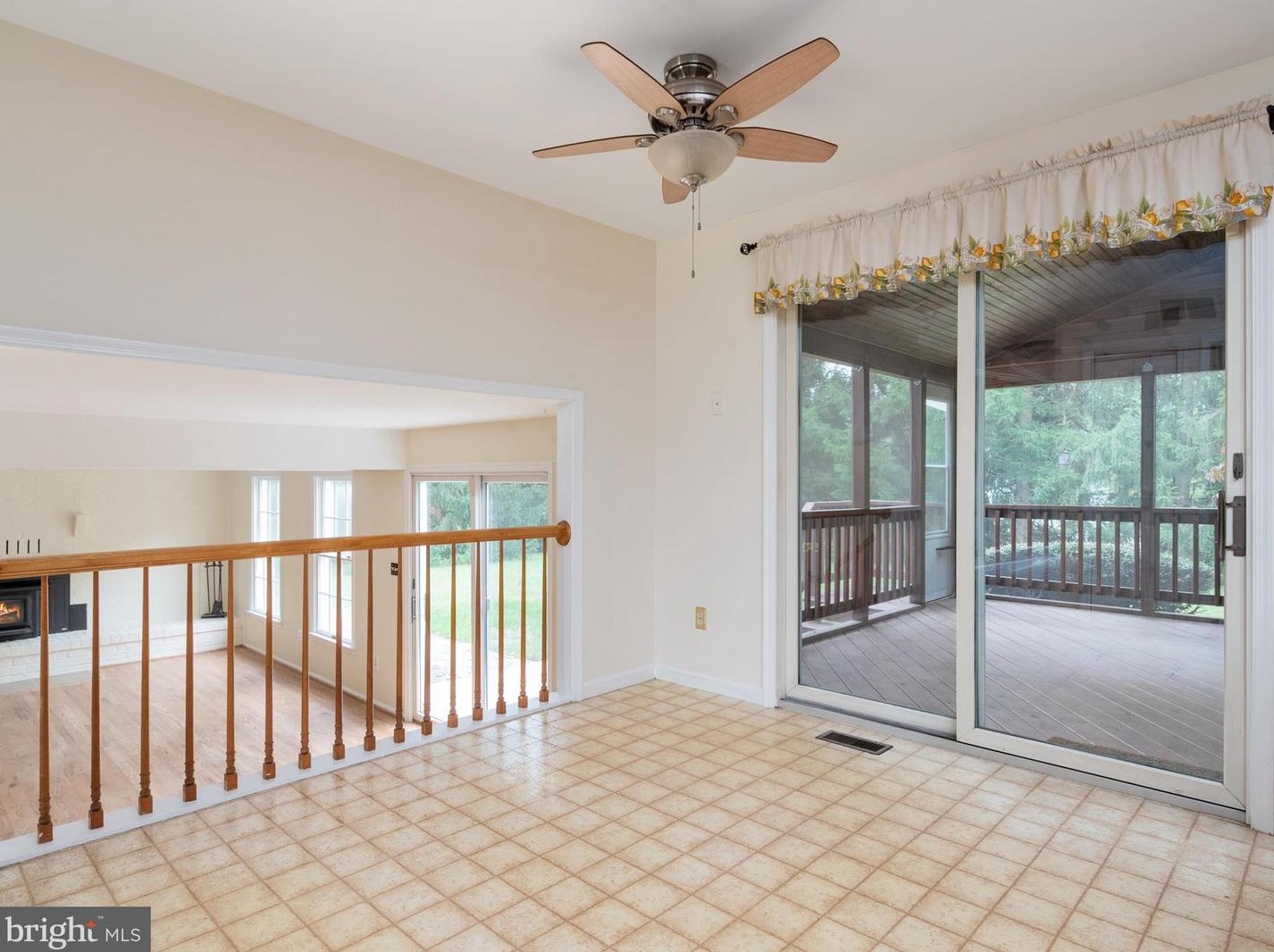 3709 Dorsey Search Cir, Ellicott MD 21042-3753 exterior