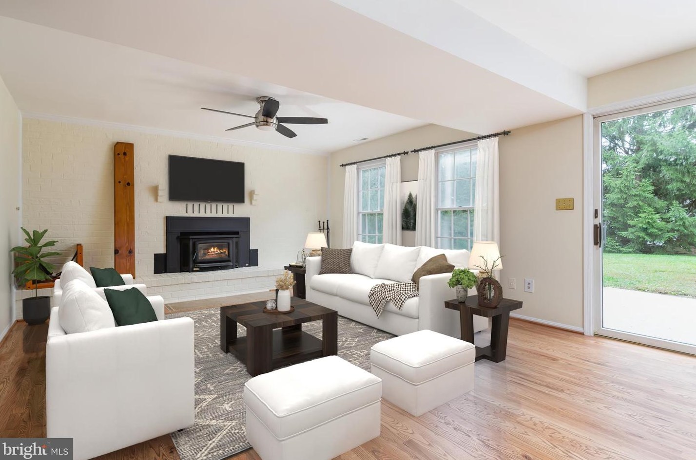 3709 Dorsey Search Cir, Ellicott MD 21042-3753 exterior