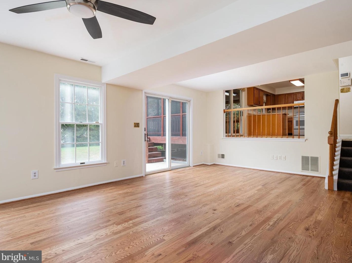 3709 Dorsey Search Cir, Ellicott MD 21042-3753 exterior