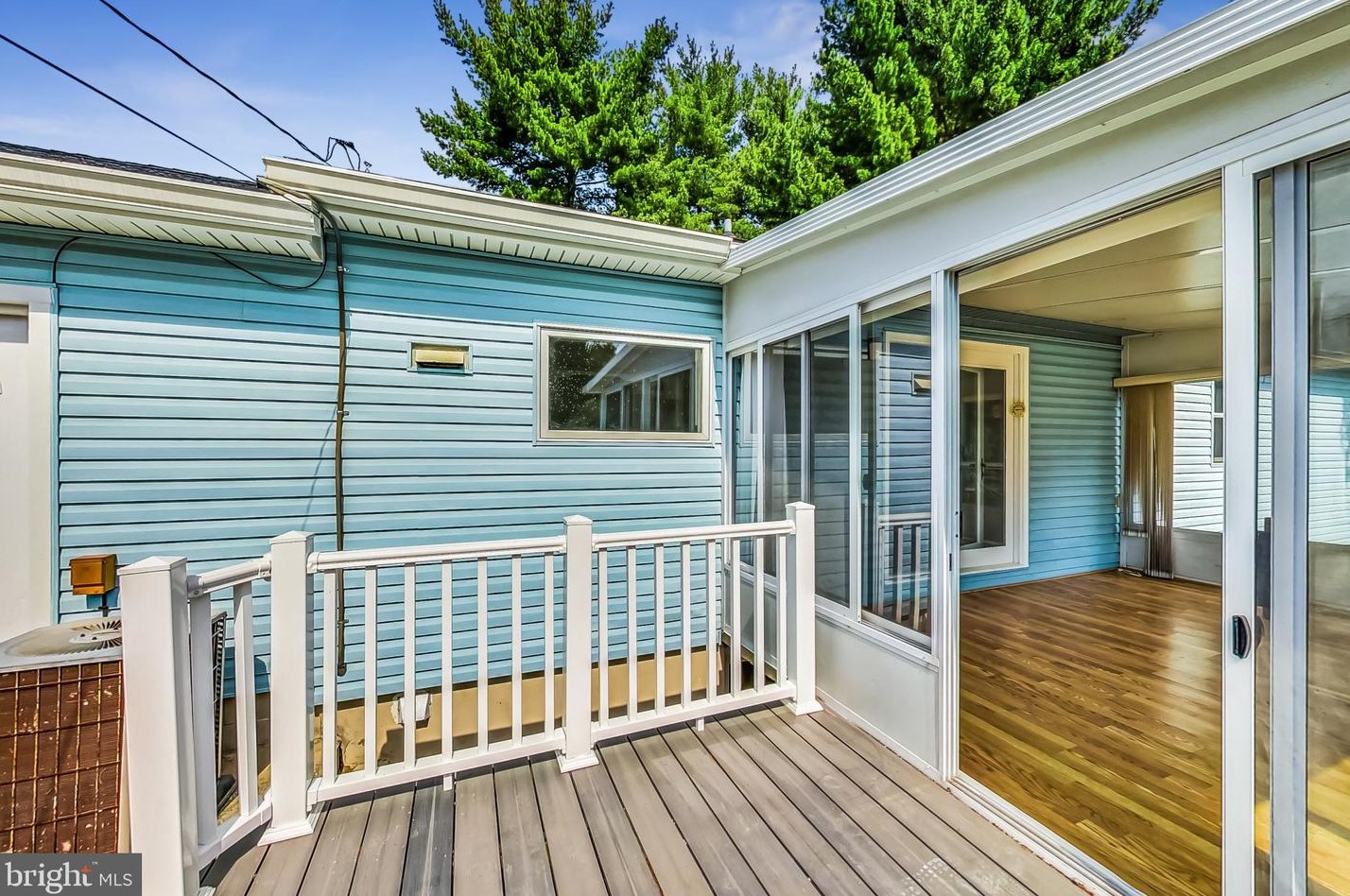 5013 Worthington Way, Ellicott MD 21043-6747 exterior