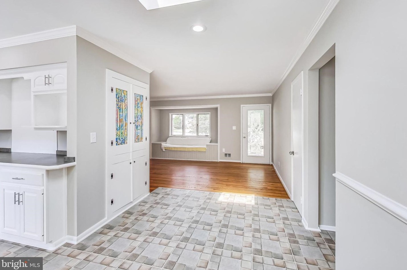 5013 Worthington Way, Ellicott MD 21043-6747 exterior