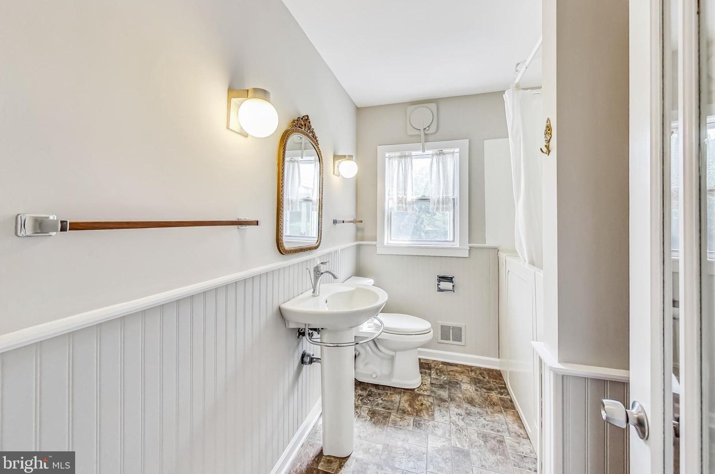 5013 Worthington Way, Ellicott MD 21043-6747 exterior