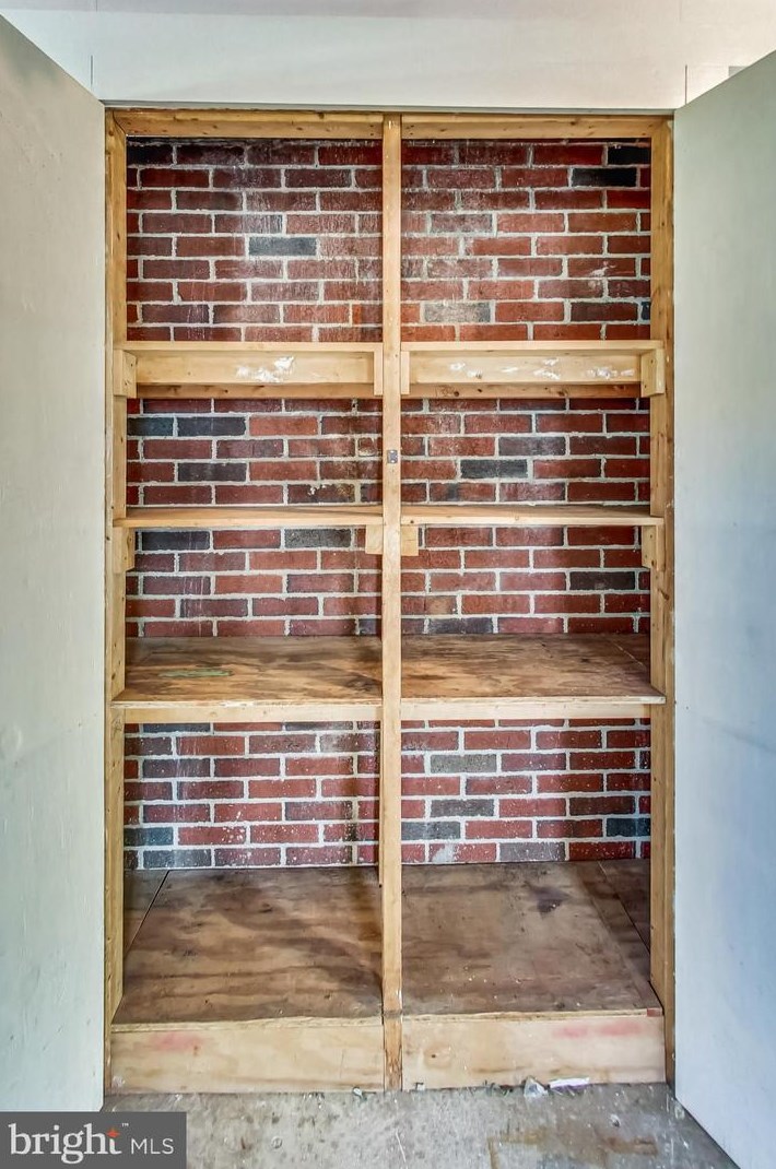 5013 Worthington Way, Ellicott MD 21043-6747 exterior