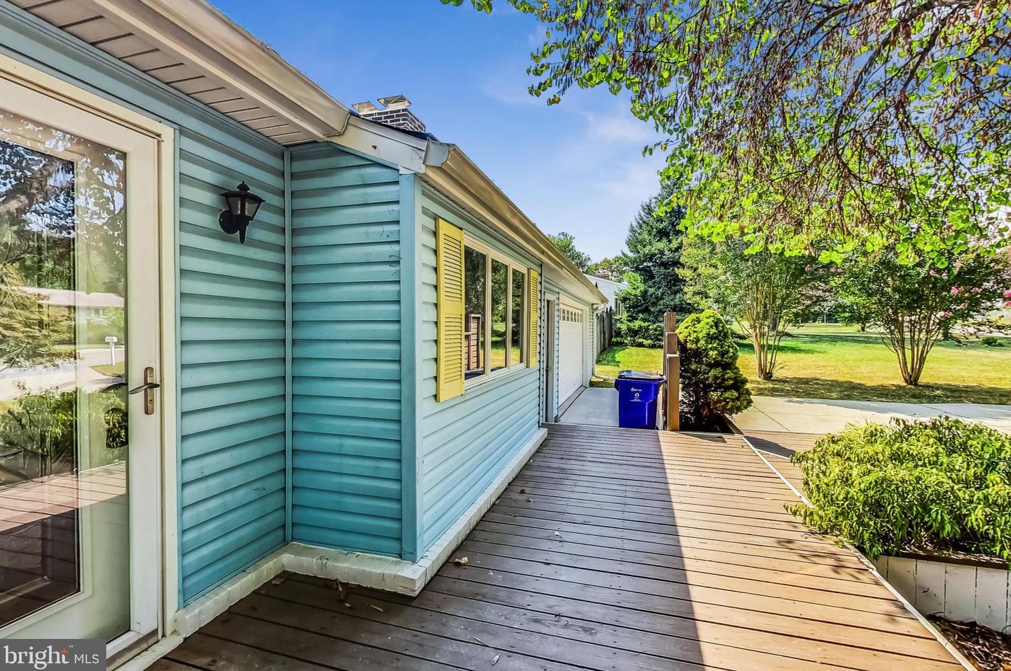 5013 Worthington Way, Ellicott MD 21043-6747 exterior