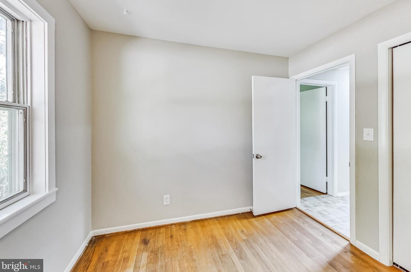 5013 Worthington Way, Ellicott MD 21043-6747 exterior