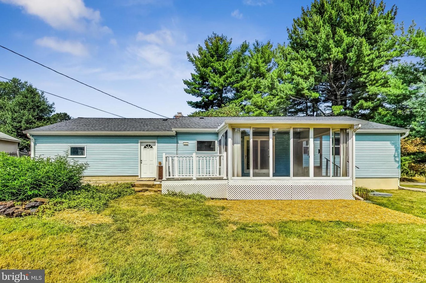 5013 Worthington Way, Ellicott MD 21043-6747 exterior