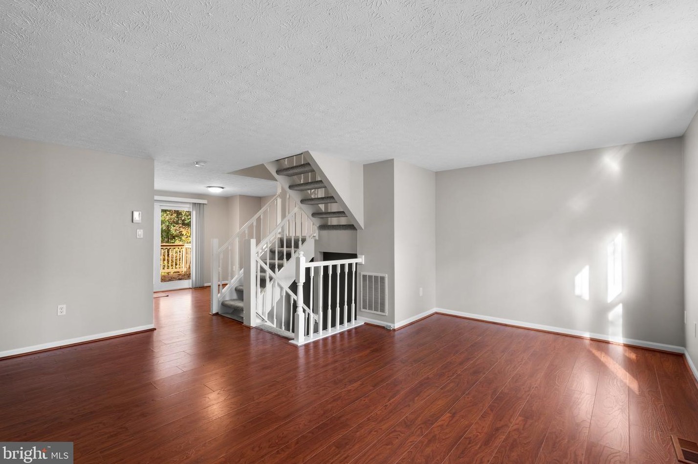 6042 Wild Ginger Ct, Columbia, MD 21044