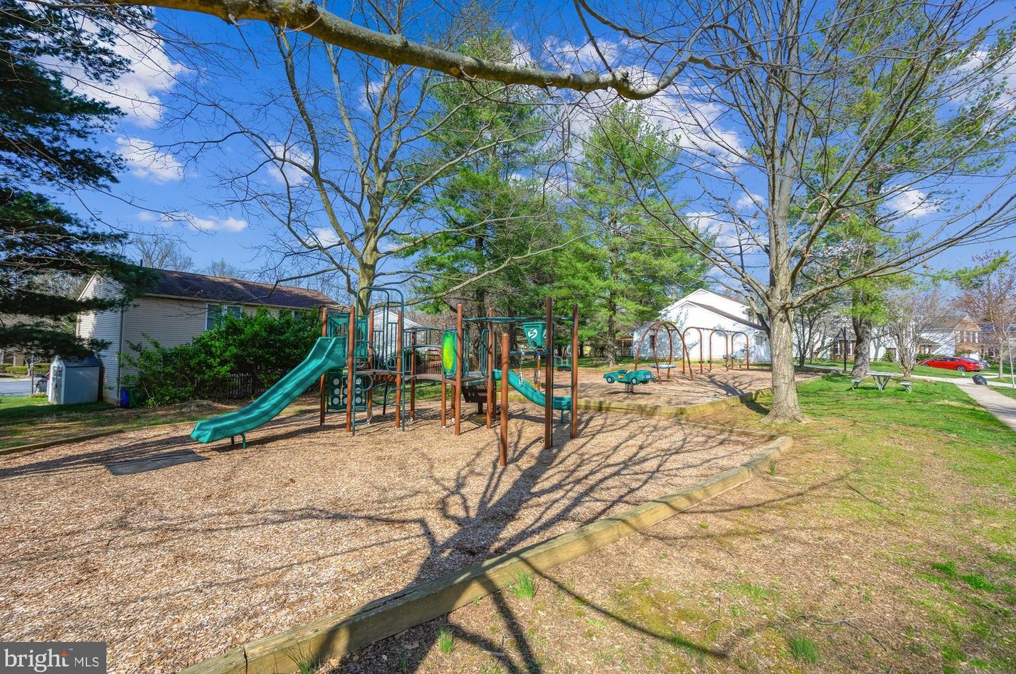 6239 Blue Dart Pl, Columbia MD  21045-4454 exterior