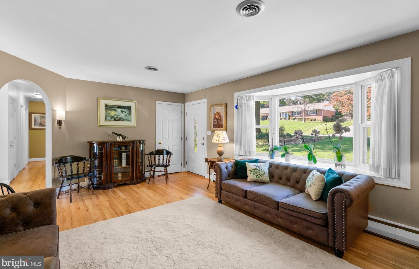 2605 Liter Dr, Ellicott MD  21042-1733 exterior