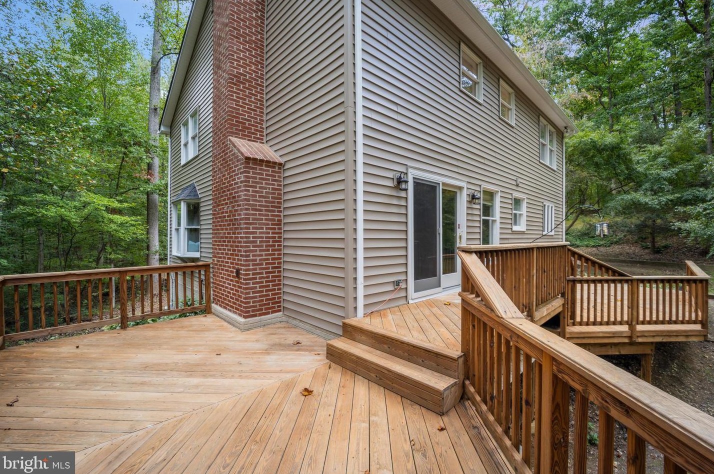 2425 Wood Stream Ct, Ellicott MD exterior