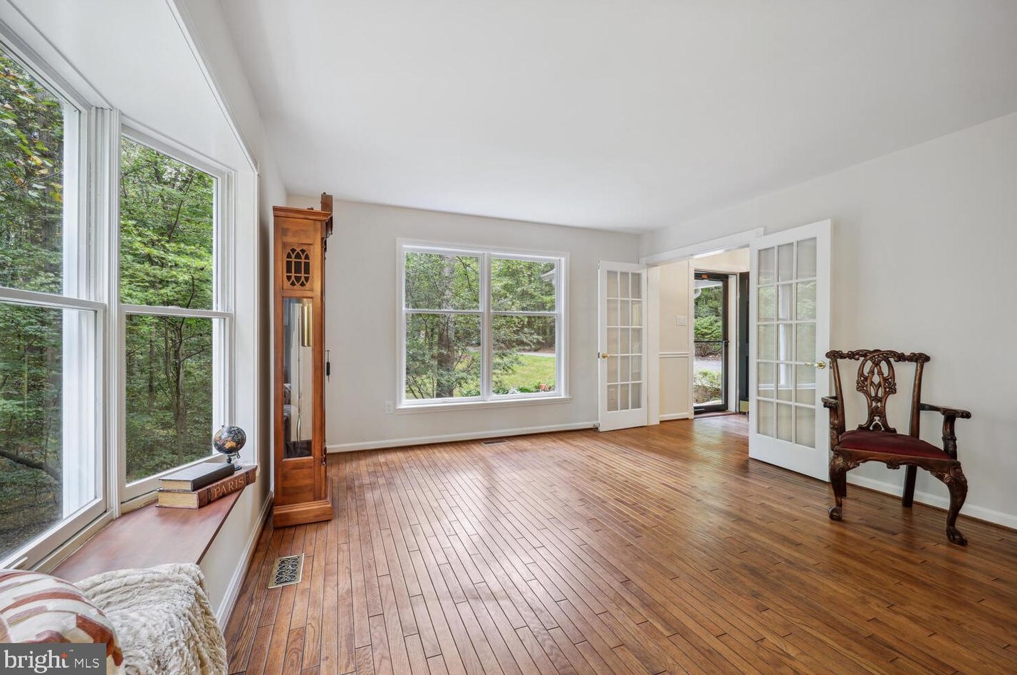 2425 Wood Stream Ct, Ellicott MD exterior