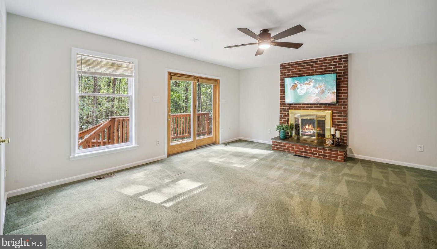 2425 Wood Stream Ct, Ellicott MD exterior