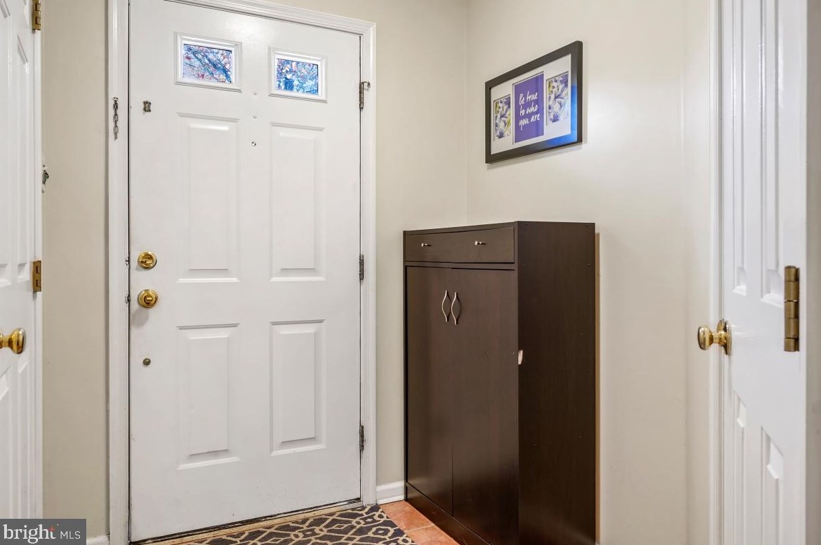 8808 Papillon Dr, Ellicott MD  21043-4000 exterior