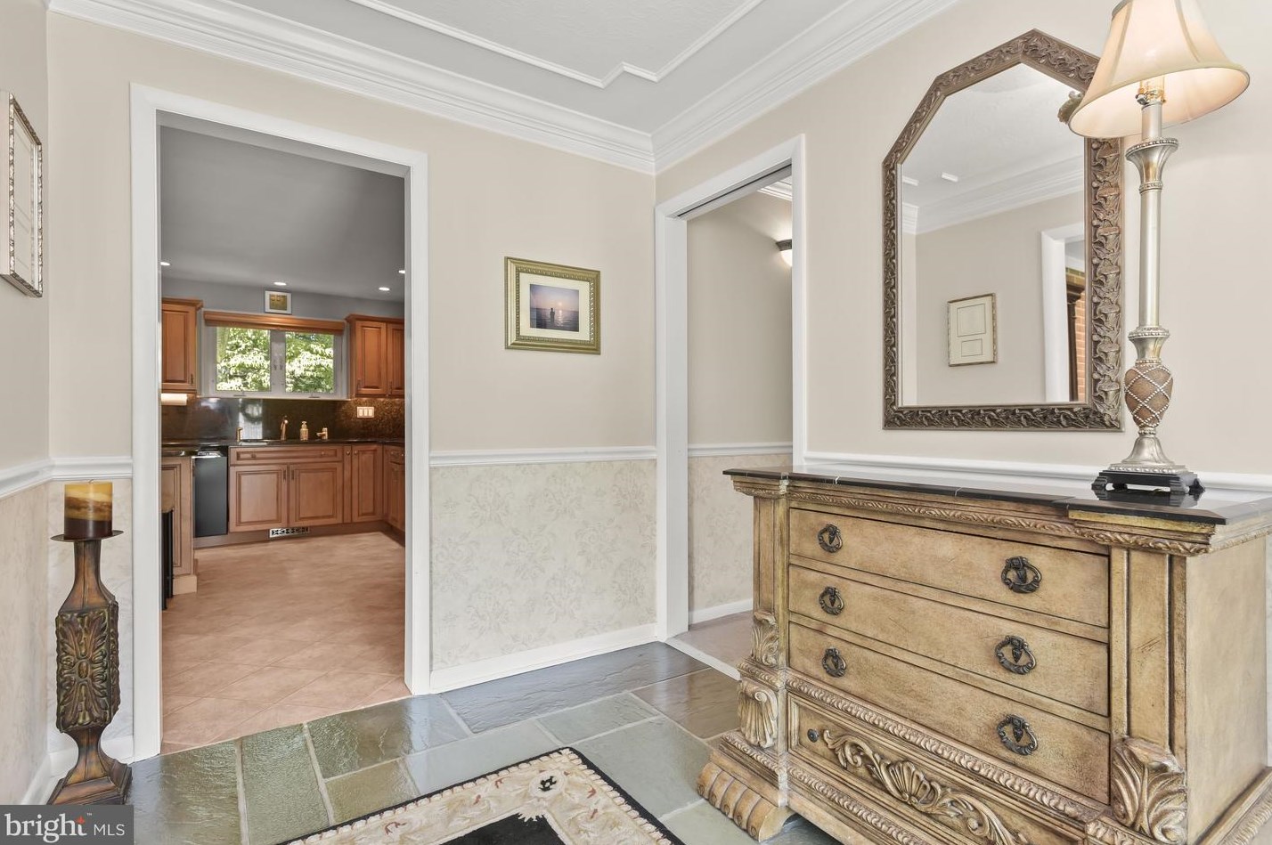 9921 Carrigan Dr, Ellicott MD 21042-3644 exterior