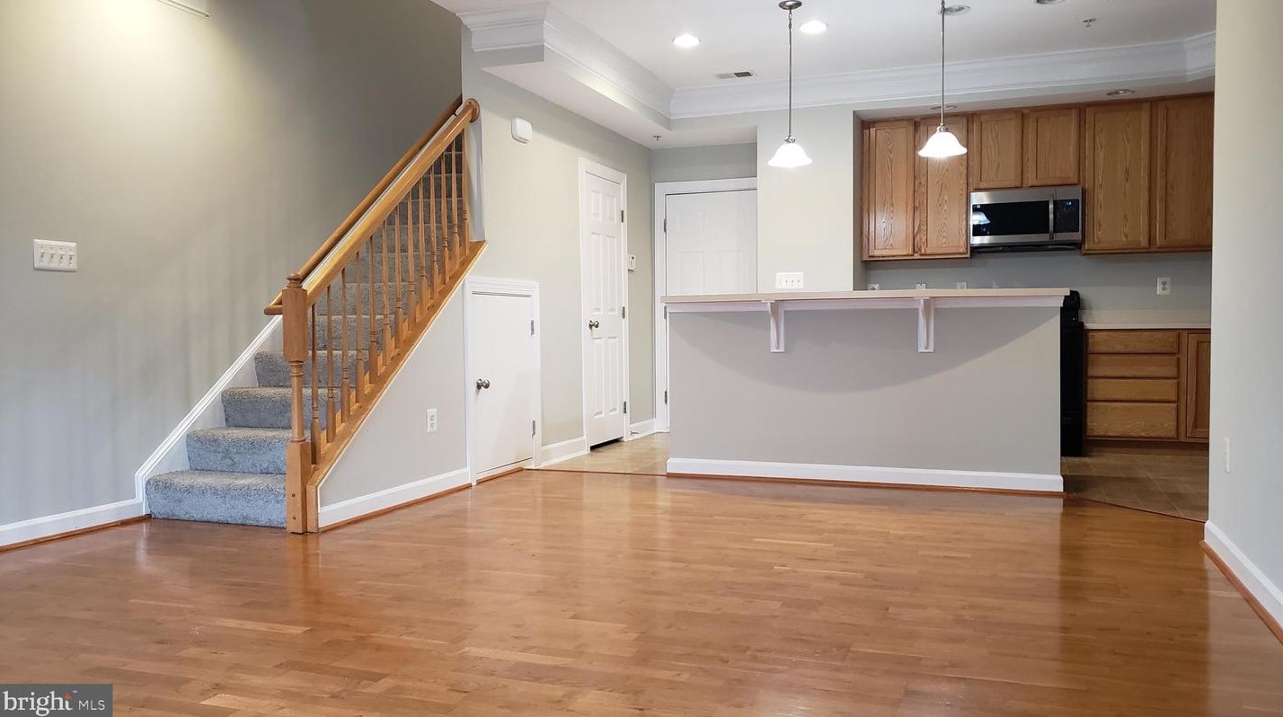 7255 Darby Downs, Baltimore MD  21075-5437 exterior