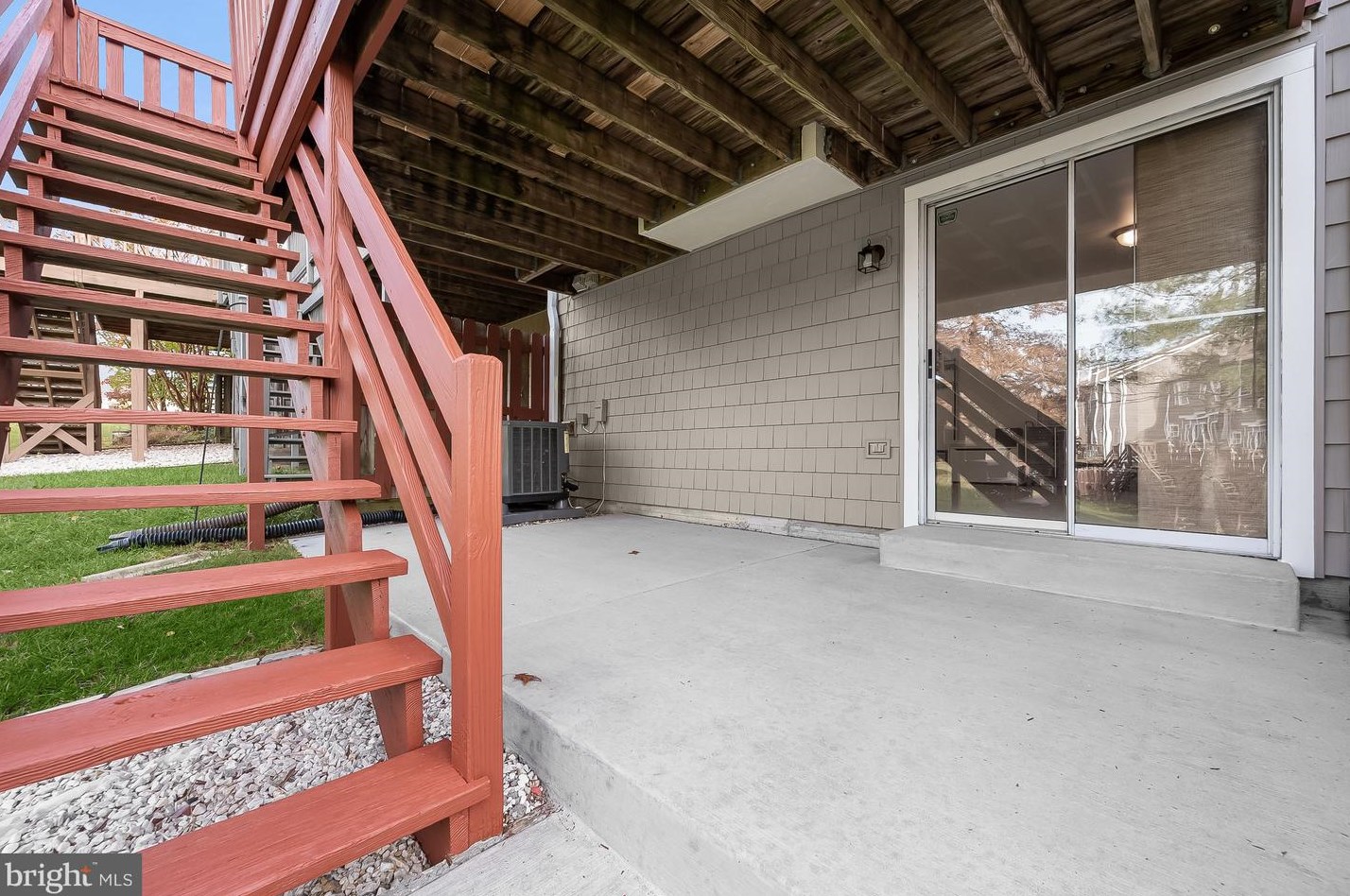 7708 Chatfield Ln, Ellicott MD  21043-7900 exterior