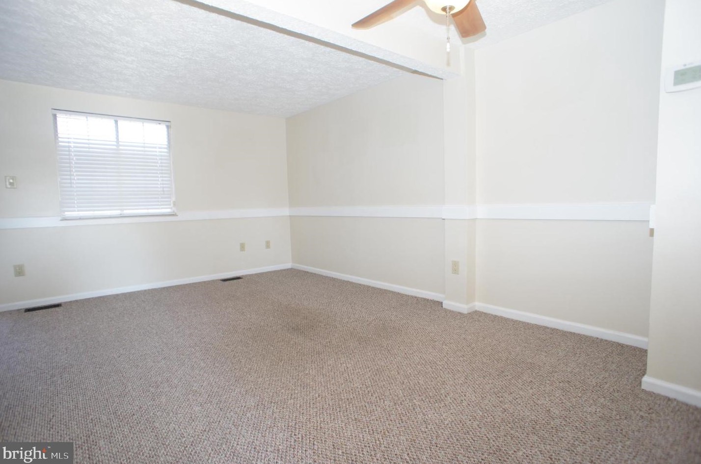 5983 Rowanberry Dr, Baltimore MD  21075-5249 exterior