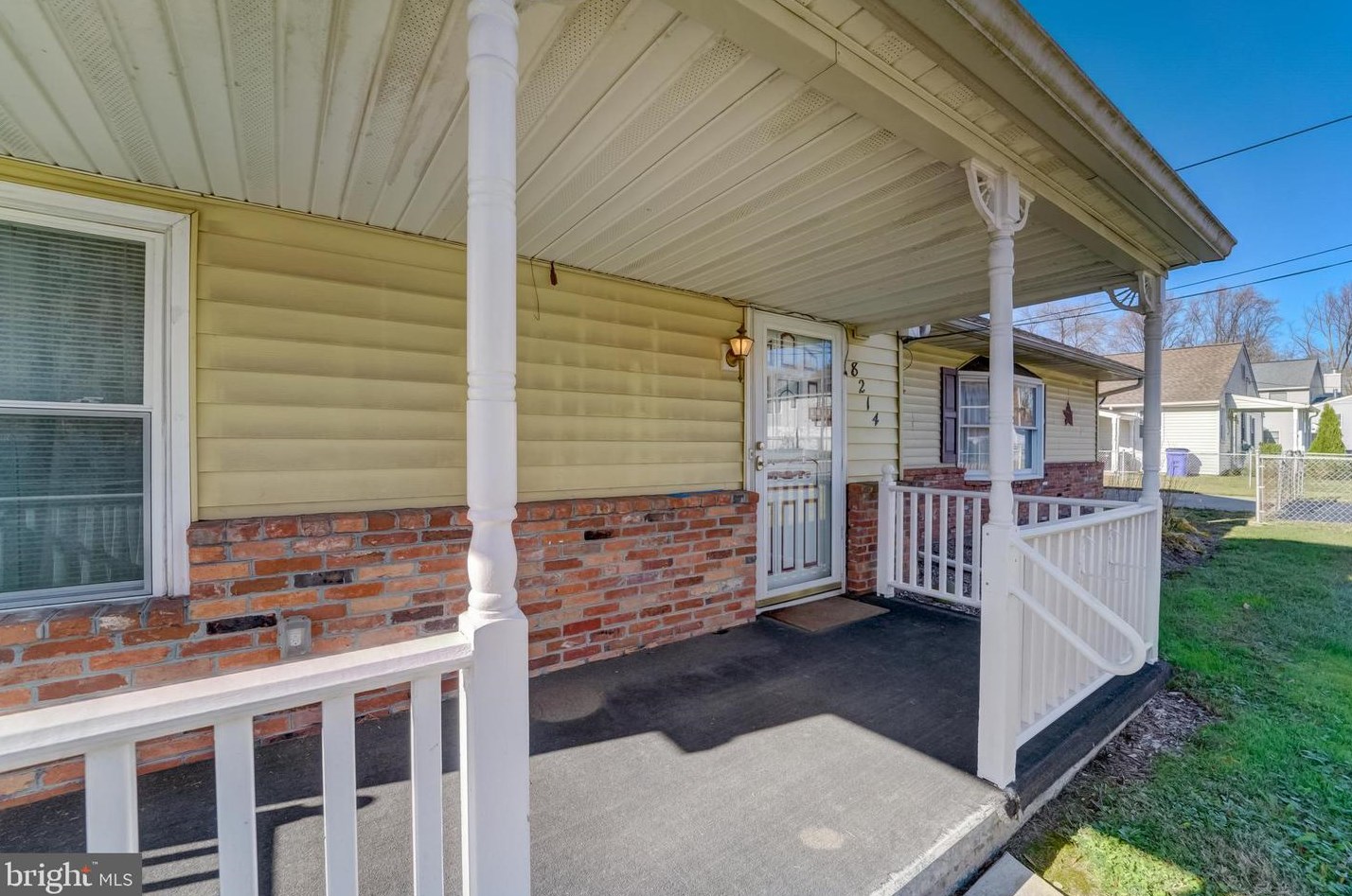 8214 Glen Ct, Jessup, MD 20794