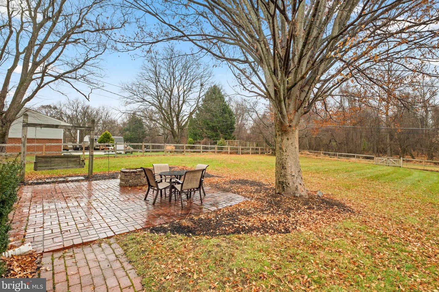 9113 Winding Way, Ellicott, MD 21043-6438