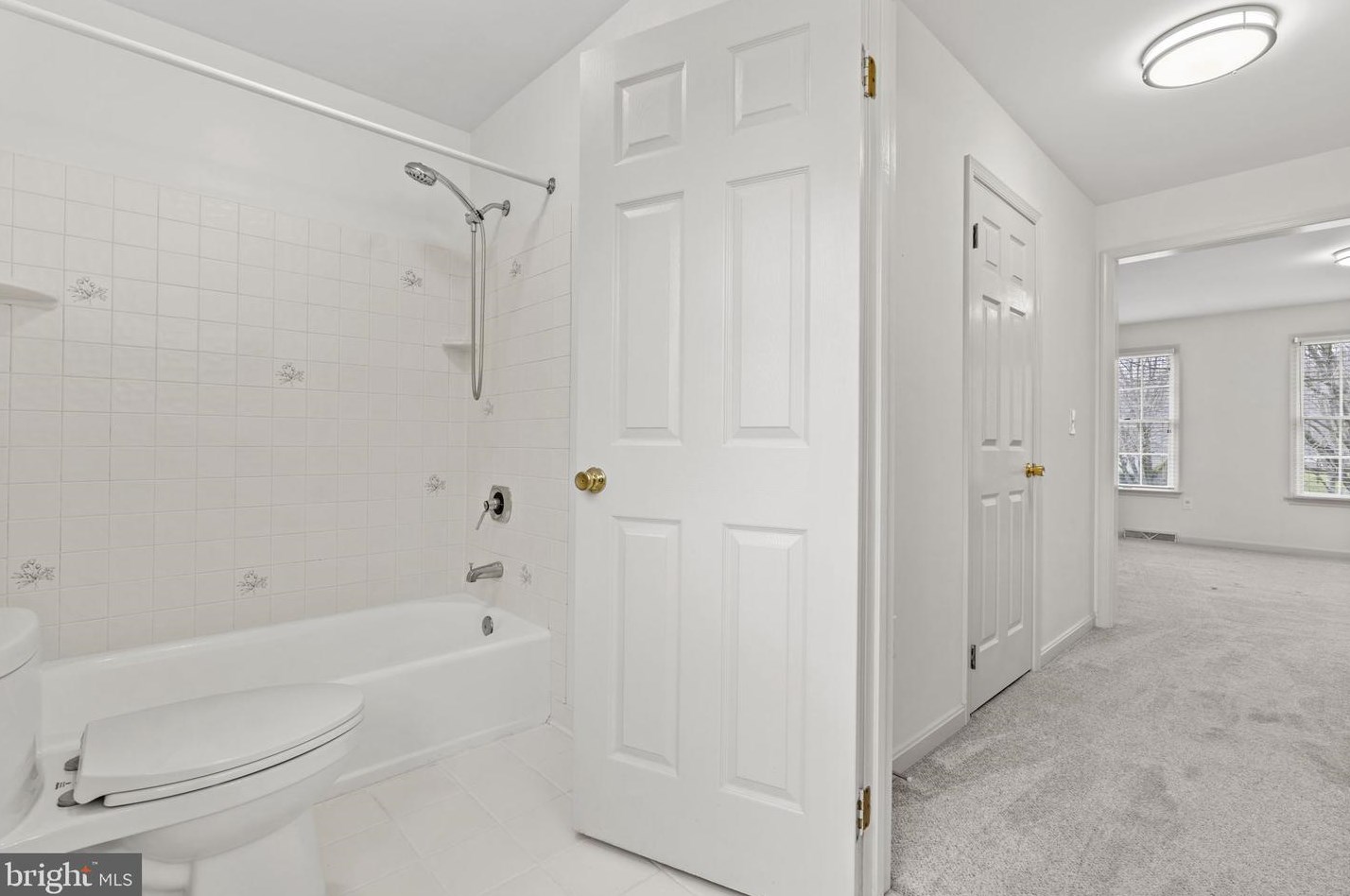 2713 Glenwood Ct, Ellicott MD 21042-7809 exterior