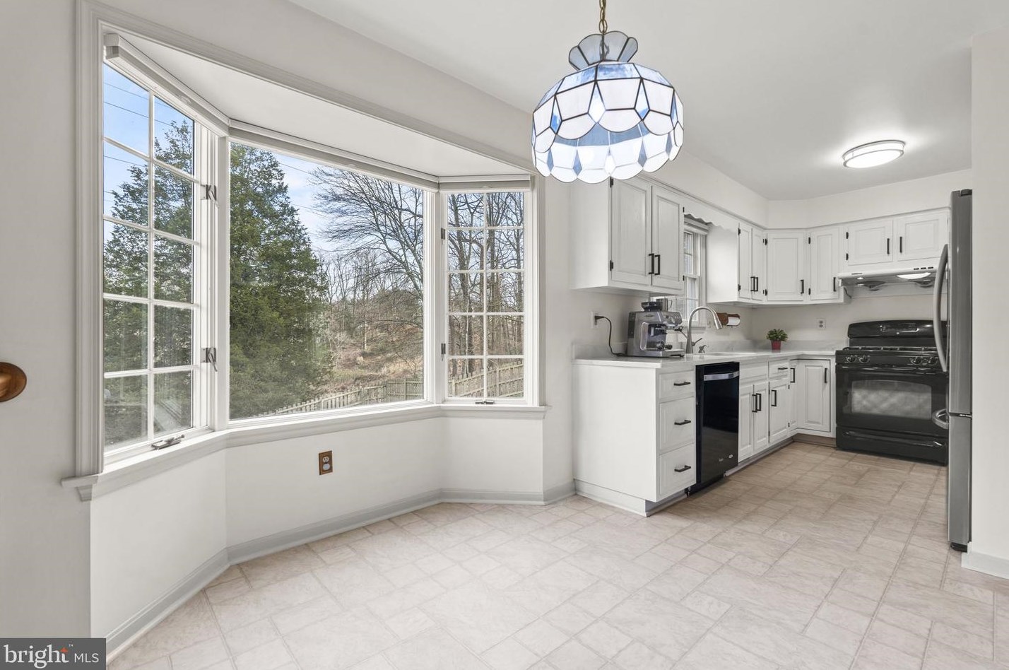 2713 Glenwood Ct, Ellicott MD 21042-7809 exterior