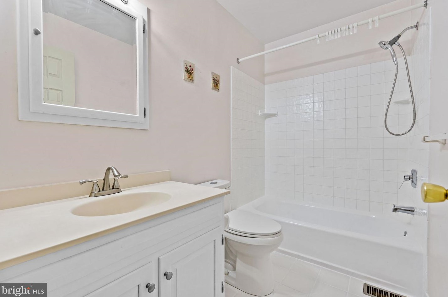 2713 Glenwood Ct, Ellicott MD 21042-7809 exterior