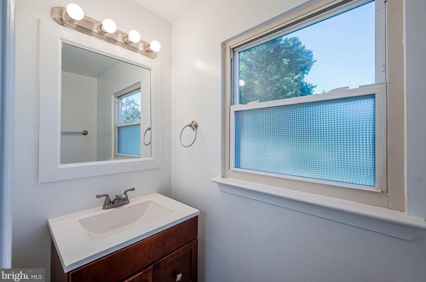 3422 Orange Grove Ct, Ellicott MD  21043-4136 exterior