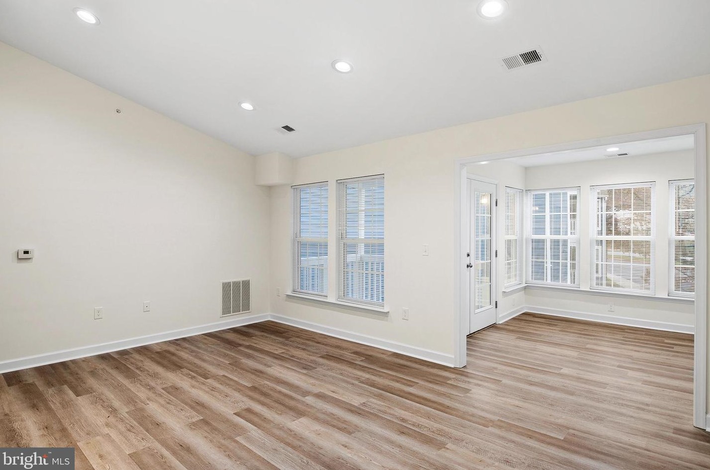 6335 Green Field Rd, Baltimore, MD 21075-5266