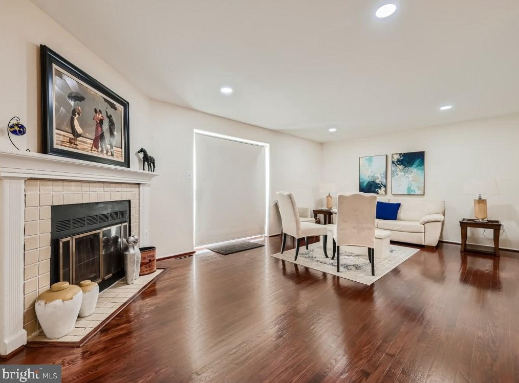 9717 Early Spring Way, Columbia, MD 21046