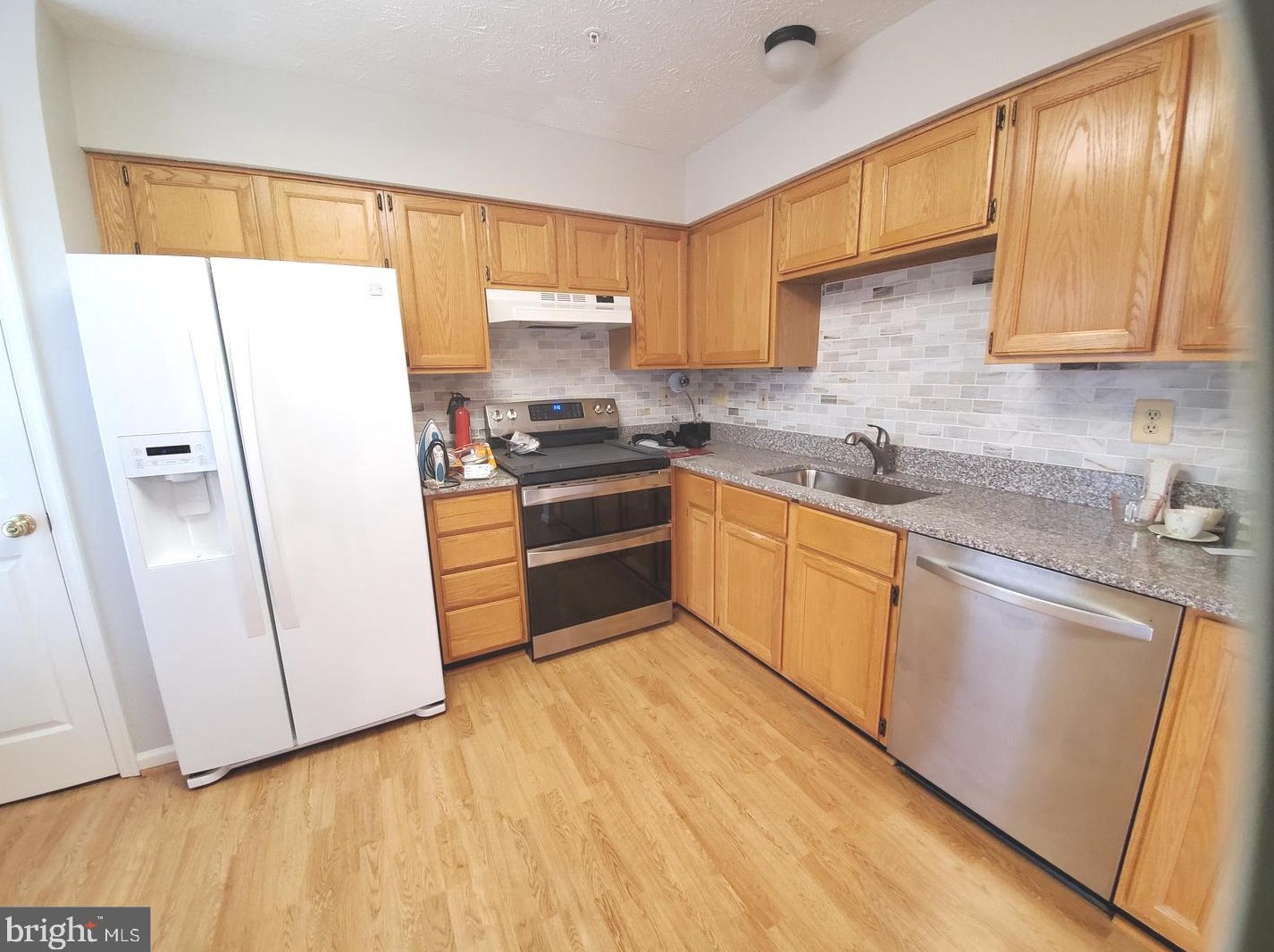 7946 Brightwind Ct, Ellicott MD  21043-7964 exterior